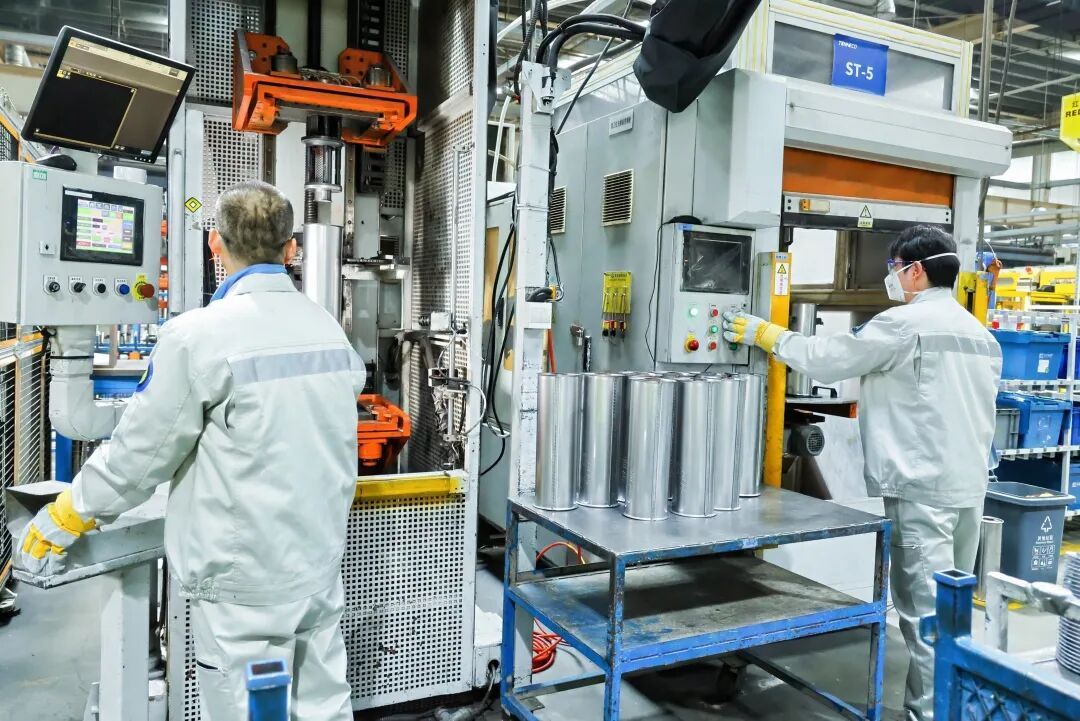 扎根安亭27载，这家转换器工厂如何摘得全球P3铜牌认证？